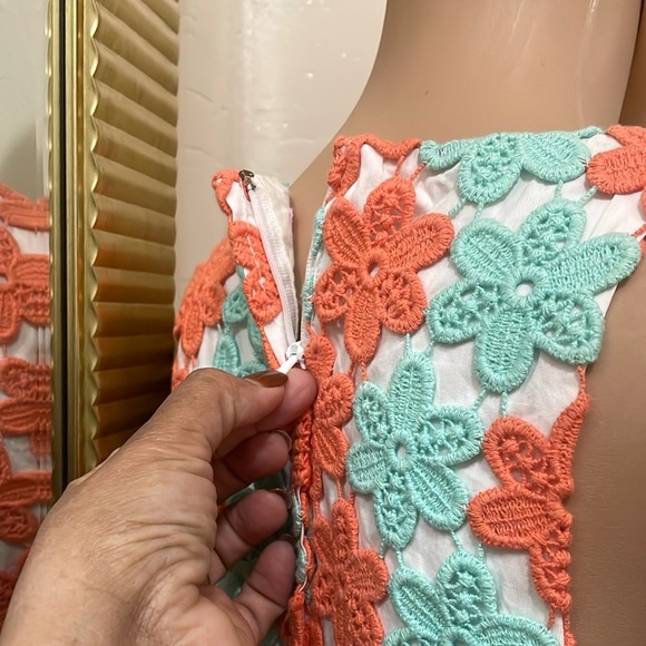 Lilly Pulitzer Floral Sleeveless Dress in Blue and Orange - Picture 4 of 16